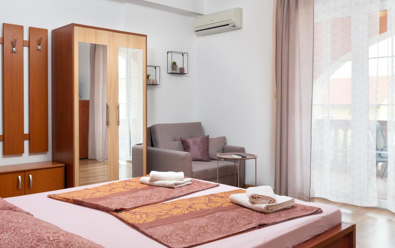 Marco Polo Apartment Медулин Екстериор снимка