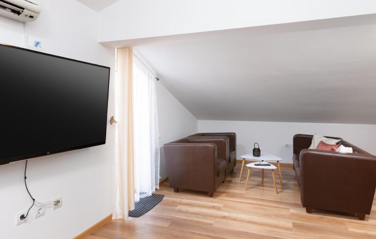 Marco Polo Apartment Медулин Екстериор снимка