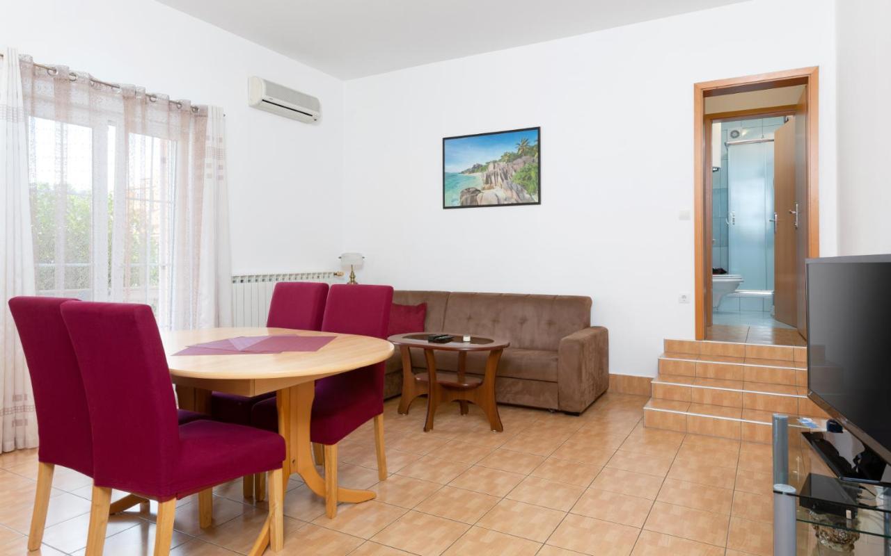 Marco Polo Apartment Медулин Екстериор снимка