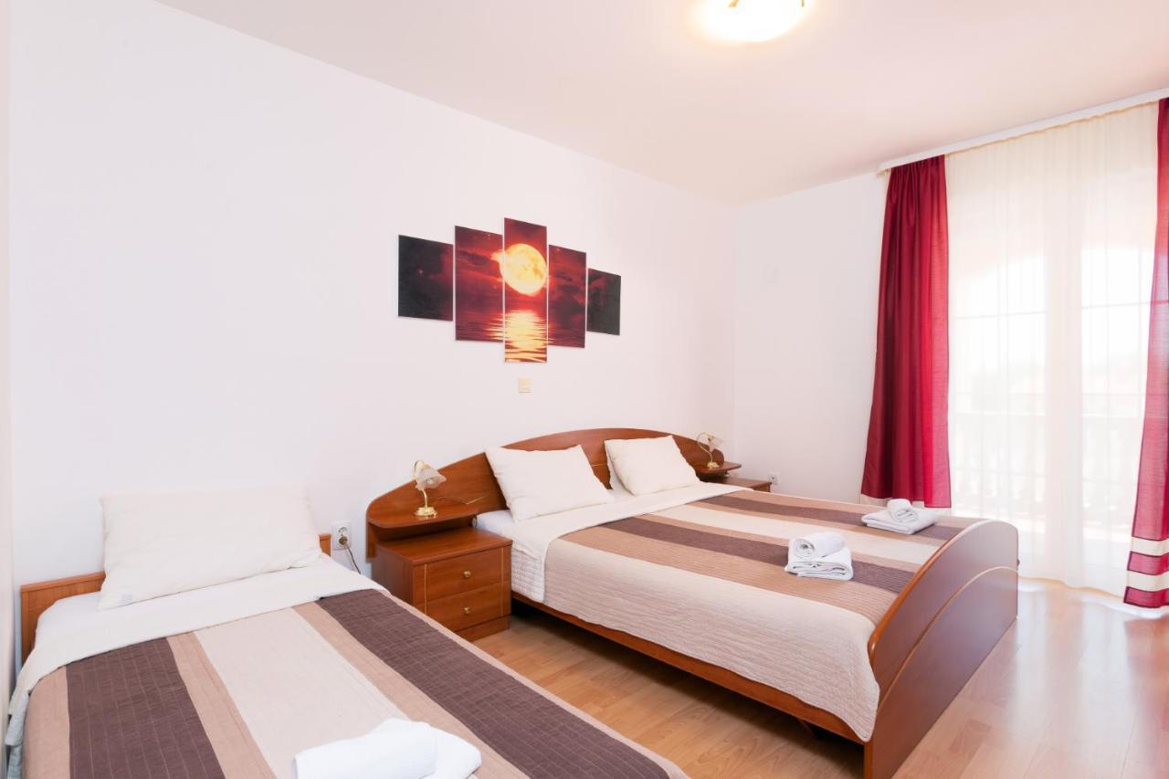 Marco Polo Apartment Медулин Екстериор снимка